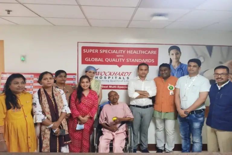 Patient talks to the surgeon during rare brain surgery performed at Wockhardt Hospital, Nagpur